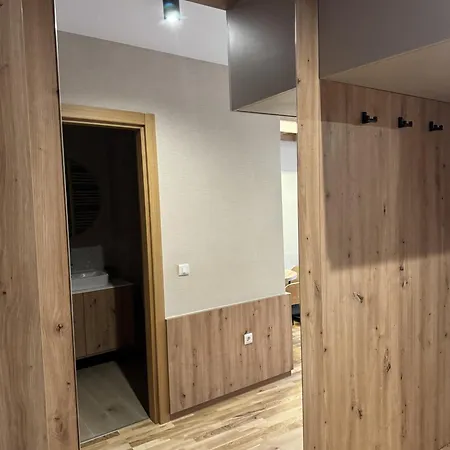 Apartamento A55 Vucko Privatni 4*